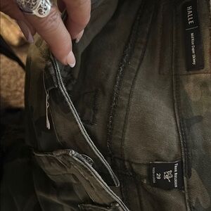 Halle Green Camo Pants True Religion Women’s Skinny’s